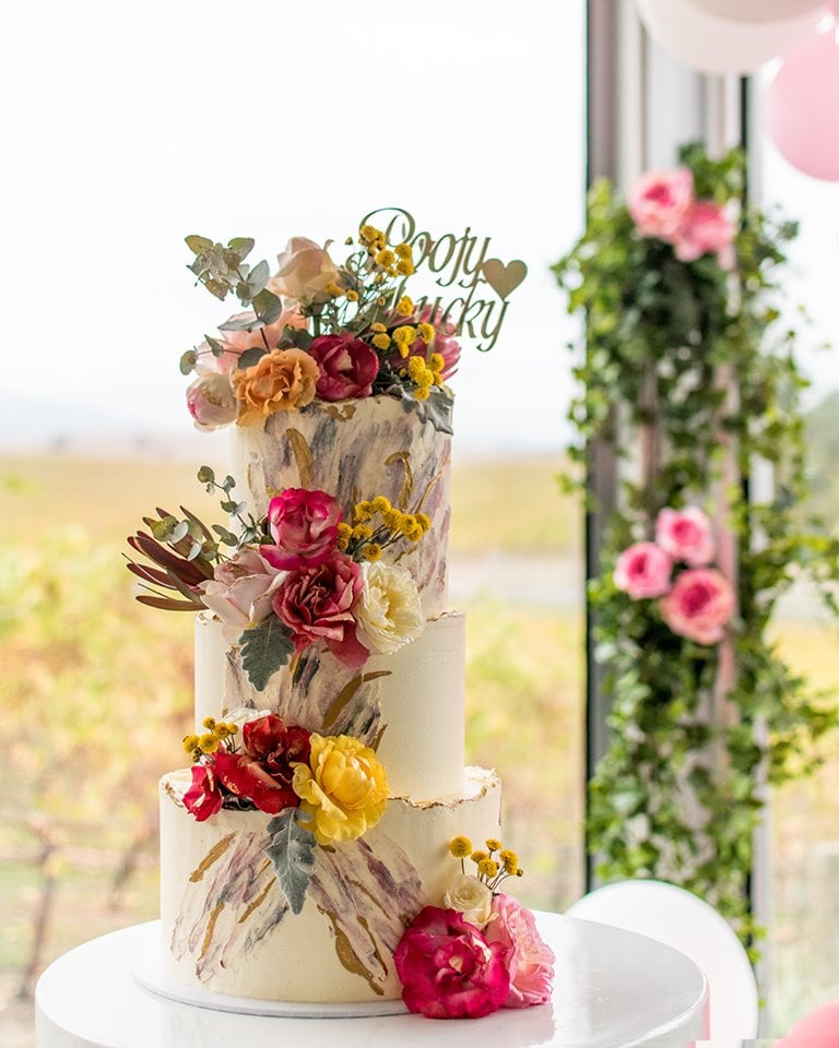 Wedding cake designed by Ruwi's Cakes